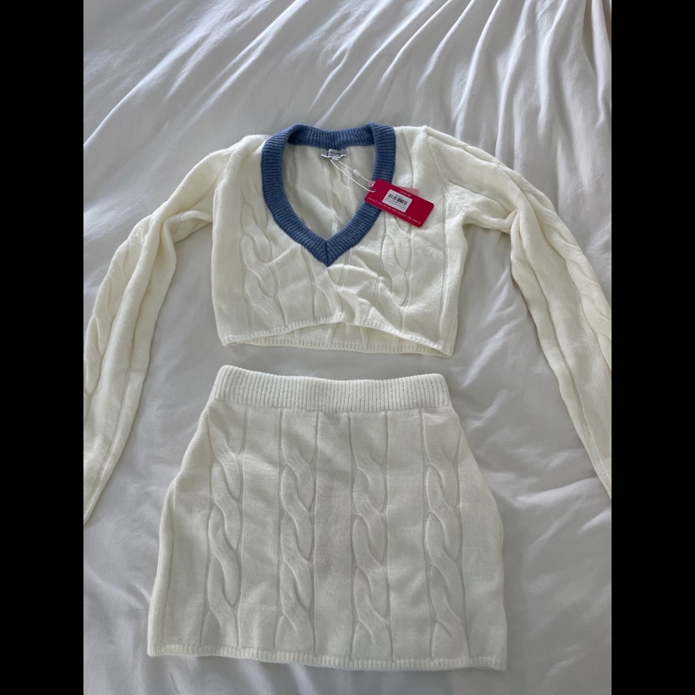 Beginning Boutique white sweater skirt set!
